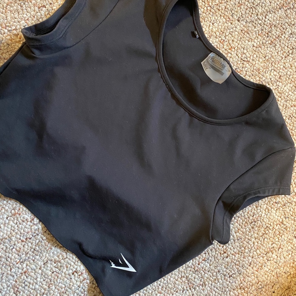 gymshark top size small!